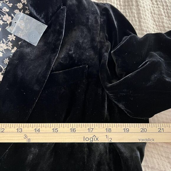 Sundance Monte Rosa Blazer Womens 6 Black Velvet Button Floral Jacket Silk NEW - Picture 11 of 15